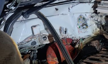 कानपुर में वाहन से टकराया डंपर, तीन घंटे बाद केबिन में फंसे चालक को निकाला गया