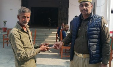 तकनीक बनी सहारा, महीने भर बाद थाने से लौटा खोया मोबाइल