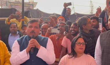 स्वामी अविमुक्तेश्वरानंद से मिलने पहुंचे आआपा सांसद संजय सिंह