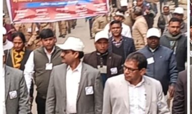 लोकतंत्र को मजबूत करने सड़कों पर गूंजा मतदान संदेश