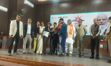 काशी सांसद ज्ञान प्रतियोगिता के फाइनल में छात्रों व आमजन ने दिखाया उत्साह