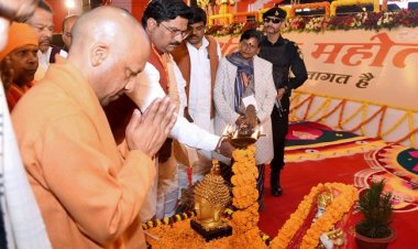 25 करोड़ की आबादी को परिवार मानकर बढ़ाया विकास अभियान : मुख्यमंत्री याेगी