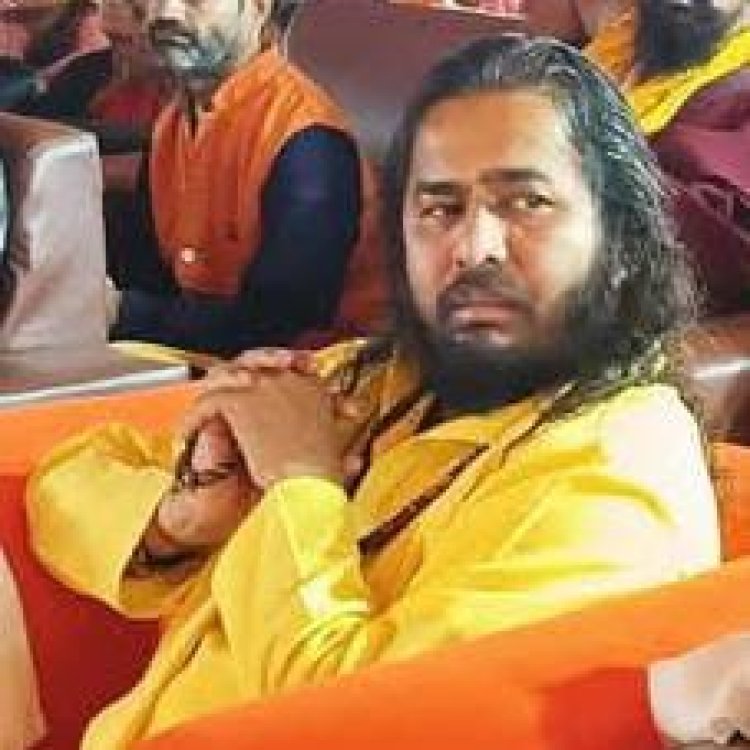 स्वामी अविमुक्तेश्वरानंद धर्म और विकास विरोधी, हर जगह डालते हैं बाधा: जगतगुरू सतुआ बाबा