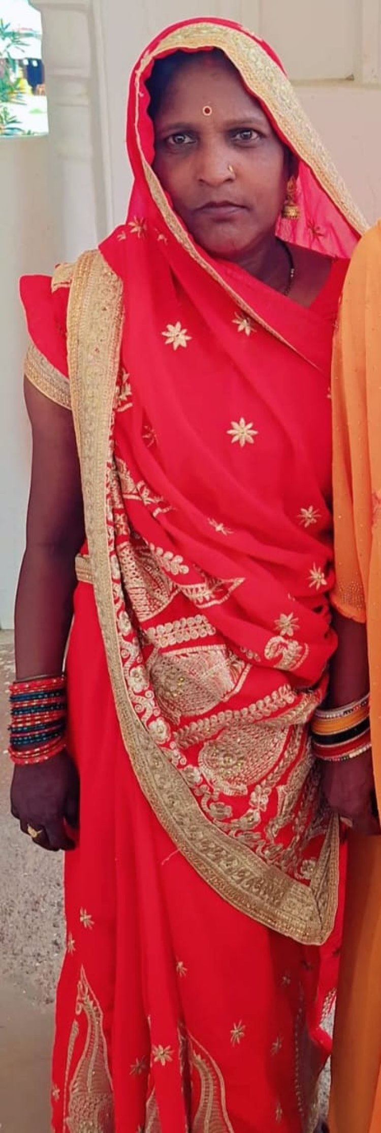 कानपुर में महिला का शव मिला