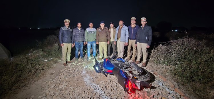 पुलिस मुठभेड़ में गोली लगने से दो बदमाश घायल