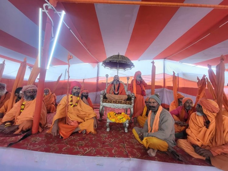 धर्मान्तरण कराने वालों को मृत्युदण्ड की सजा का प्रावधान संविधान में हो : नरेंद्रानंद सरस्वती