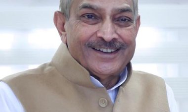 बजट उस झुनझुने की तरह , जो दिखता तो है परन्तु बजता नहीं : प्रमोद तिवारी