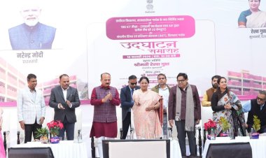 मुख्यमंत्री रेखा गुप्ता ने 100 अत्याधुनिक कंप्यूटर लैब्स और नव निर्मित इमारतों का किया उद्घाटन