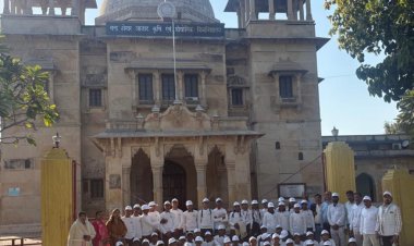 सीएसए में छात्रों का शैक्षिक भ्रमण, वैज्ञानिक तथ्यों से हुए रूबरू