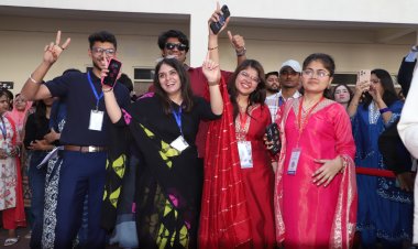 शिक्षा के साथ-साथ उद्यमिता को देना चाहिए बढ़ावा : अतुल सेठ