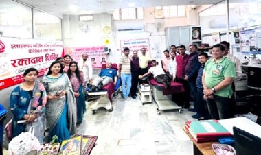 अग्रवाल युवा मंडल ने किया सप्तम स्वैच्छिक रक्तदान शिविर