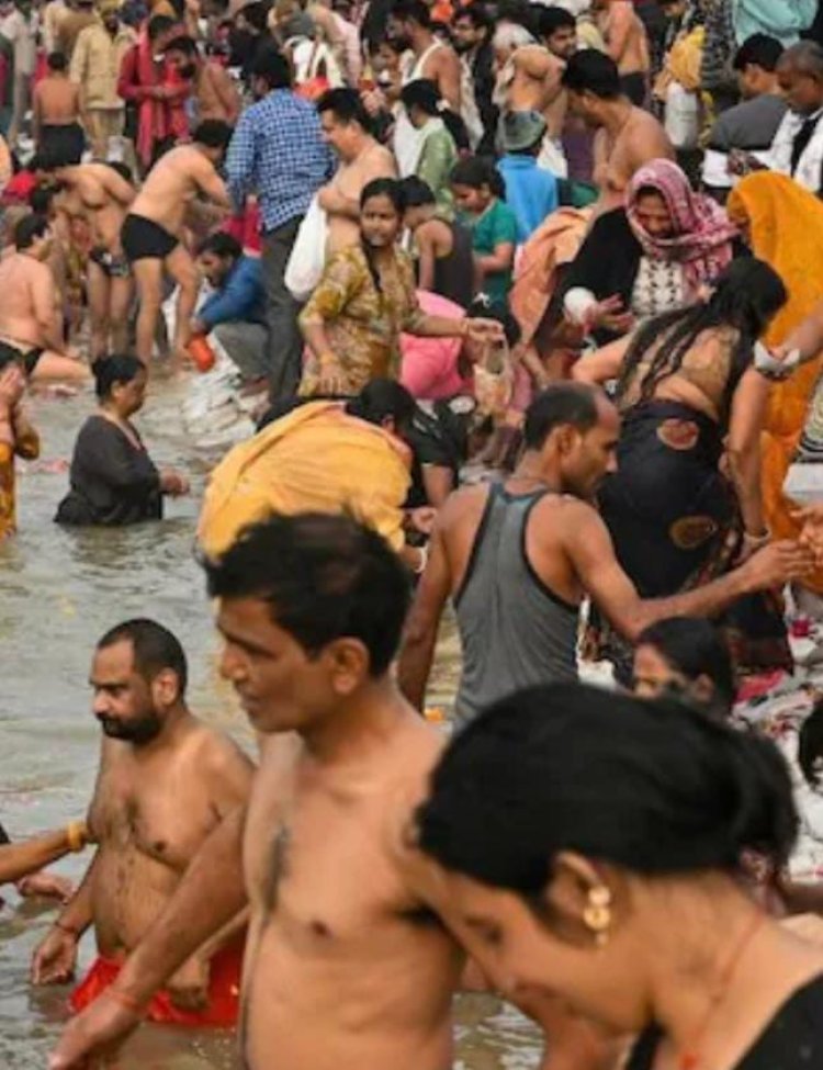 प्रयागराज में संगम पर माघ मेला का पांचवां स्नान शुरू