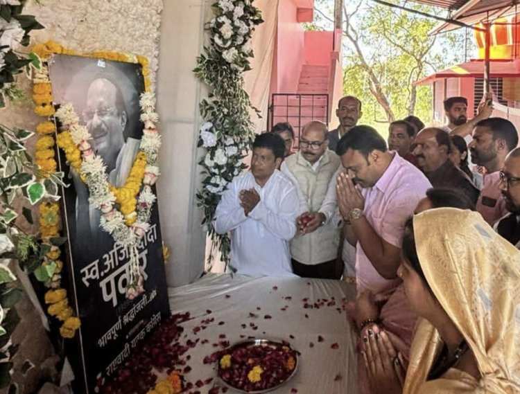 जबलपुर : प्रयागराज के बाद माँ नर्मदा में हुआ स्व.अजीत पवार की अस्थियों का विसर्जन