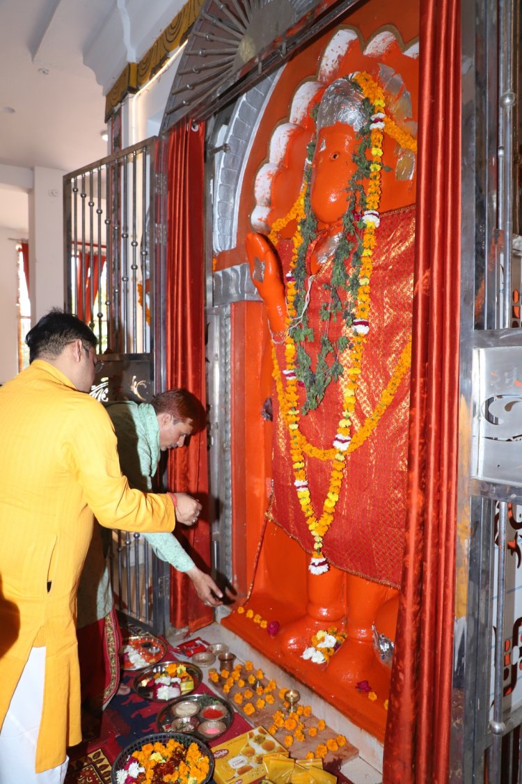 सीएसजेएमयू के 61वें स्थापना दिवस पर विश्वेश्वर महादेव मंदिर में हुआ सुंदर कांड