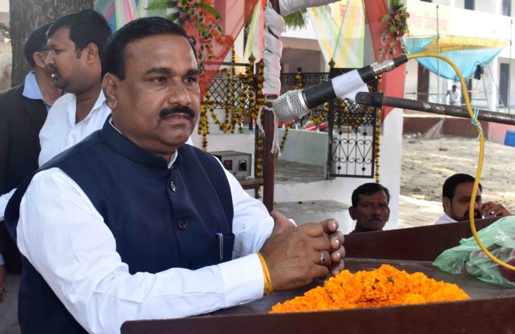 गरीब एवं निर्बल के घर शिक्षा की अलख जागने वाली विभूति थे वाल्मीकि आनंद