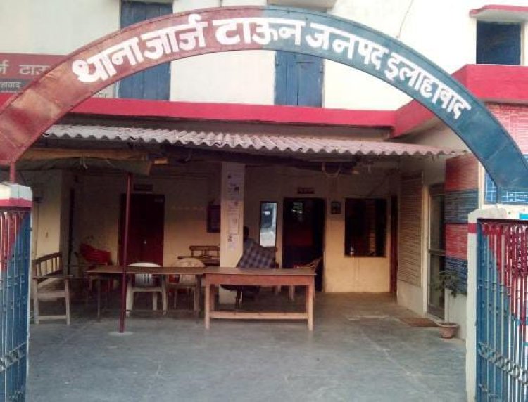 घर के अन्दर फंदे से लटका मिला इंटर के छात्र का शव