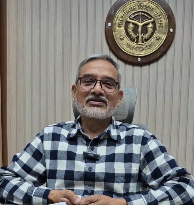 यूपी बोर्ड परीक्षा के पहले दिन दोनों पालियों में तीन लाख से अधिक परीक्षार्थी रहे अनुपस्थित