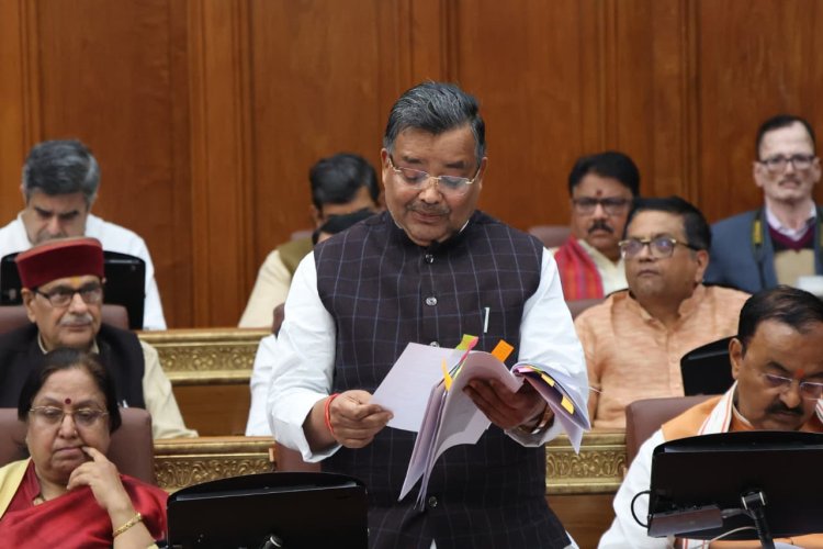 विधान परिषद में मंत्री जयवीर सिंह का विपक्ष पर तंज,पढ़ लेते तो सवाल न करते