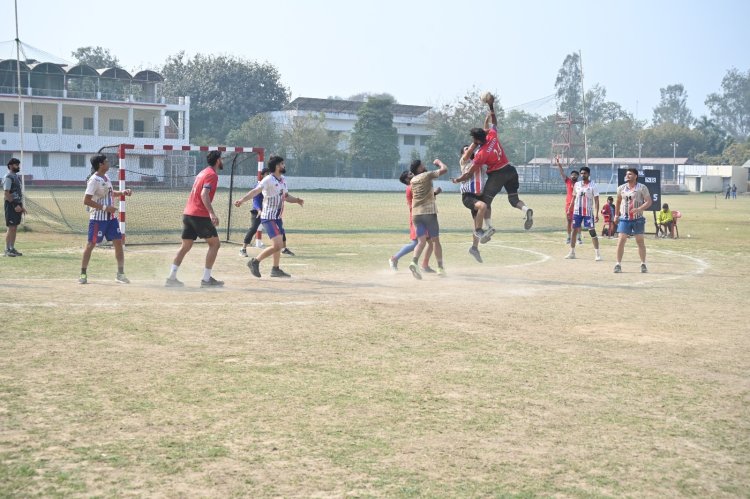अखिल भारतीय पुरुष एवं महिला रेलवे हैंडबॉल प्रतियोगिता के फाइनल में हाई-वोल्टेज मुकाबला