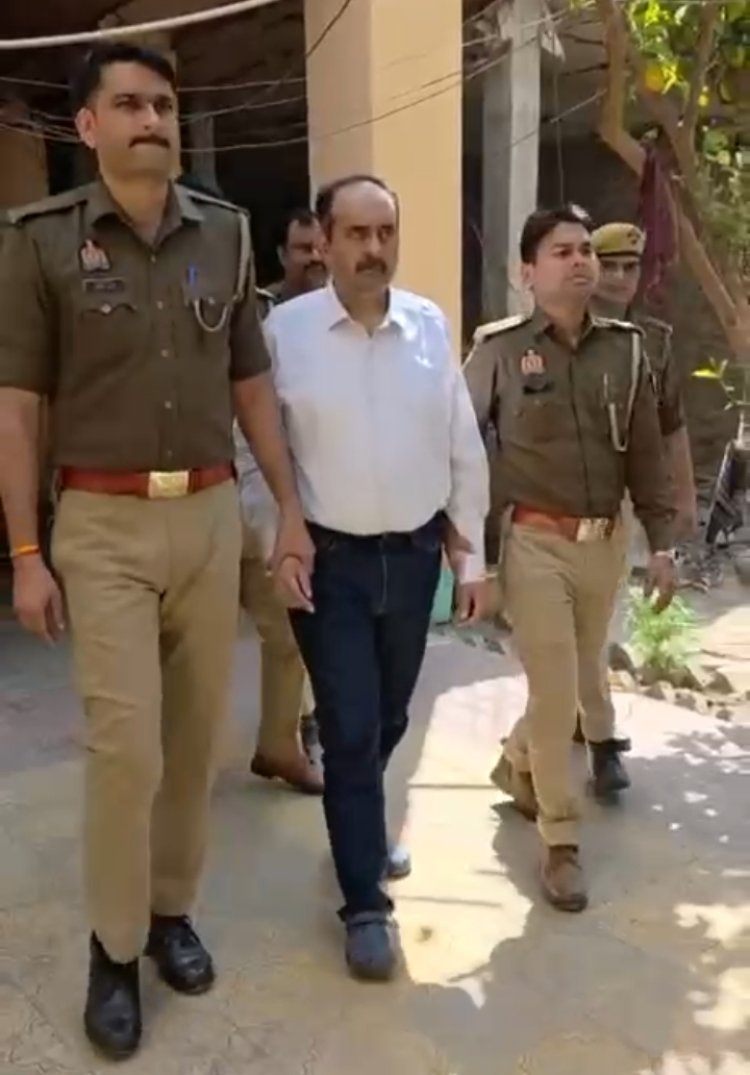 शेयर खरीद-फरोख्त के नाम पर लोगों से करोड़ो की ठगी करने वाला गिरफ्तार