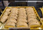 होली पर शाही गुझिया की धूम, सोने-चांदी से सजी मिठास ने बढ़ाई बाजार की रौनक