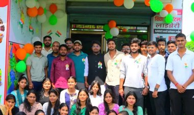 मुख्यमंत्री युवा उद्यमी विकास अभियान से बदली तकदीर: आजमगढ़ के अविनाश ने बनाई डिजिटल लाइब्रेरी चेन