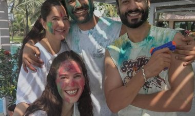 कैटरीना कैफ ने पति विक्की कौशल संग मनाई होली, तस्वीरें सोशल मीडिया पर साझा की