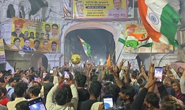 टी-20 वर्ल्ड कप जीत पर जबलपुर में जश्न का माहौल, सड़कों पर उमड़ी भीड़, गूंजे जय श्री राम और भारत माता की जय के नारे