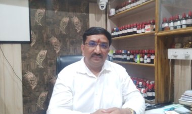 होम्योपैथी दवाएं बाल झड़ने की समस्या के निदान में बहुत प्रभावी : डॉ अम्बरीष कुमार राय