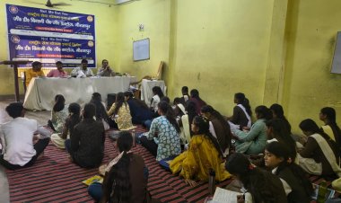 युवाओं ने संभाली सड़क सुरक्षा की कमान, रैली से दिया सुरक्षित जीवन का संदेश