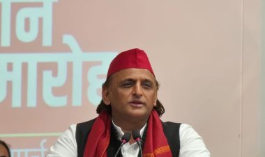 बिना आधी आबादी के हम देश को तरक्की के रास्ते पर नहीं ले जा सकते : अखिलेश यादव