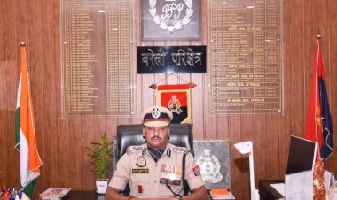एचआईवी जागरूकता के लिए पुलिस कर्मियों को प्रशिक्षण