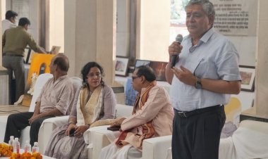 बीएचयू विश्वनाथ मंदिर में पहली बार लगी चित्रकला प्रदर्शनी, कार्यशाला “कला आराधना” का समन्वय