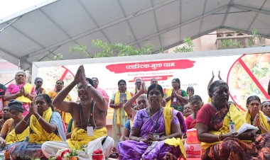 श्री काशी विश्वनाथ मंदिर में तमिलनाडु से आए श्रद्धालुओं ने तिरुवासगम का किया संपूर्ण पाठ