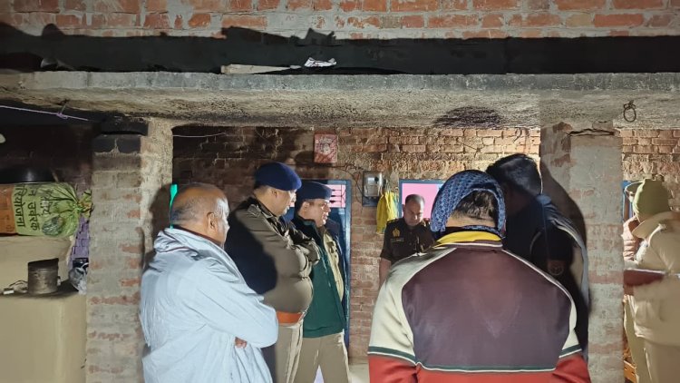 उप्र में संपत्ति के विवाद में बेटे ने की मां-पिता, बहन और दादी की हत्या