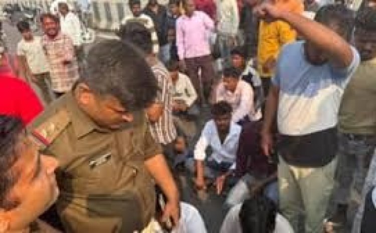 लखनऊ में किसान पथ पर कार ने बाइक में मारी टक्कर, ससुर-दामाद की मौत