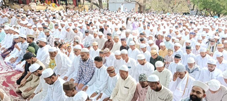 उत्तर प्रदेश में ईद की नमाज शांतिपूर्ण माहौल में संपन्न, सुरक्षा के रहें कड़े बंदोबस्त