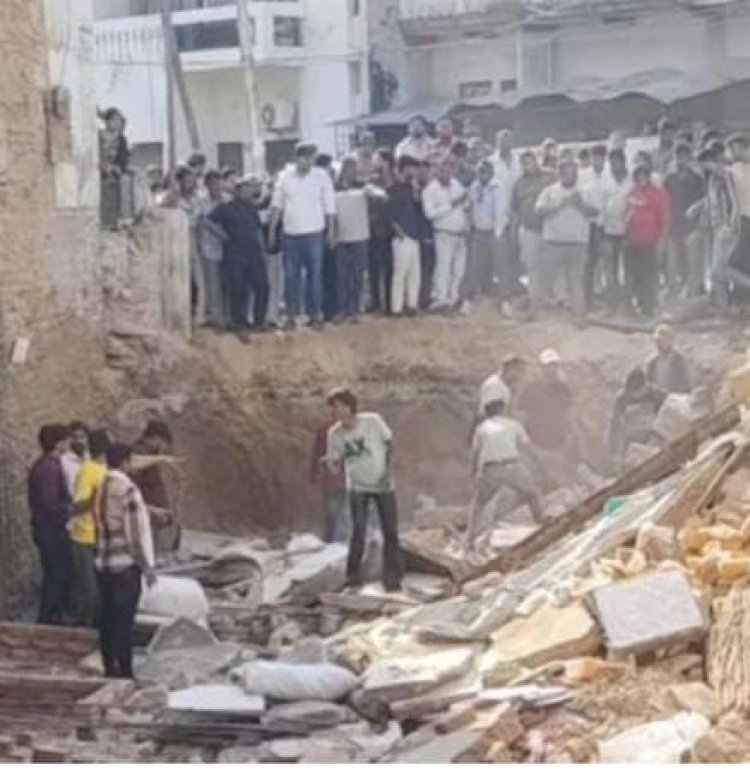 प्रयागराज में निर्माणाधीन मकान पर घर गिरने से एक मजदूर की मौत, दो घायल