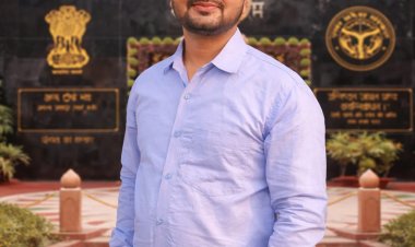 लेखपाल से आरओ बने धीरेन्द्र, 22वीं रैंक से बढ़ाया मान