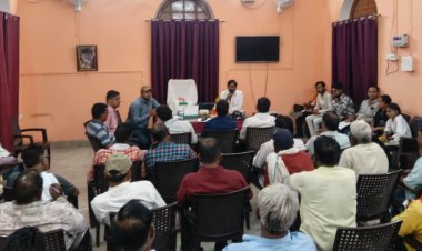 मीरजापुर शहर में स्वच्छ सर्वेक्षण को लेकर नगर पालिका अलर्ट, समीक्षा बैठक में सफाई पर जाेर