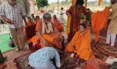 महाकुंभ में वायरल हुई मॉडल हर्षा रिछारिया ने लिया संन्यास, उज्जैन में खुद पिंडदान कर त्यागा पिछला जीवन