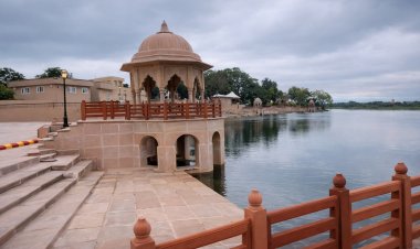 बहराइच का 'हिडन जेम' बनेगा टूरिज्म आइकन, चित्तौरा झील होगा 'नेचर-हिस्ट्री' डेस्टिनेशन