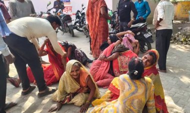 सड़क हादसे में बाइक सवार पिता-पुत्र की मौत