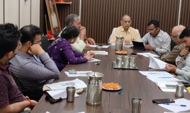 पुस्तक पढ़ने की प्रवृत्ति कम होना चिन्ताजनक : मनोजकांत