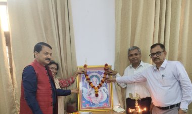 प्रचलित विधि के साथ-साथ नयी तकनीक से जुड़े विषयों का अध्ययन करें छात्र : प्रो जीके गोस्वामी