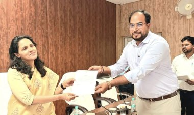 अवैध दवा कारोबार और कोडिन सिरप मामले में कार्रवाई के चलते जौनपुर के औषधि निरीक्षक रजत पांडेय सम्मानित