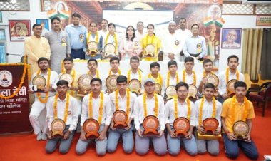 मनुष्य के जीवन का लक्ष्य सफलता नहीं , सार्थकता होनी चाहिए: सौम्या अग्रवाल