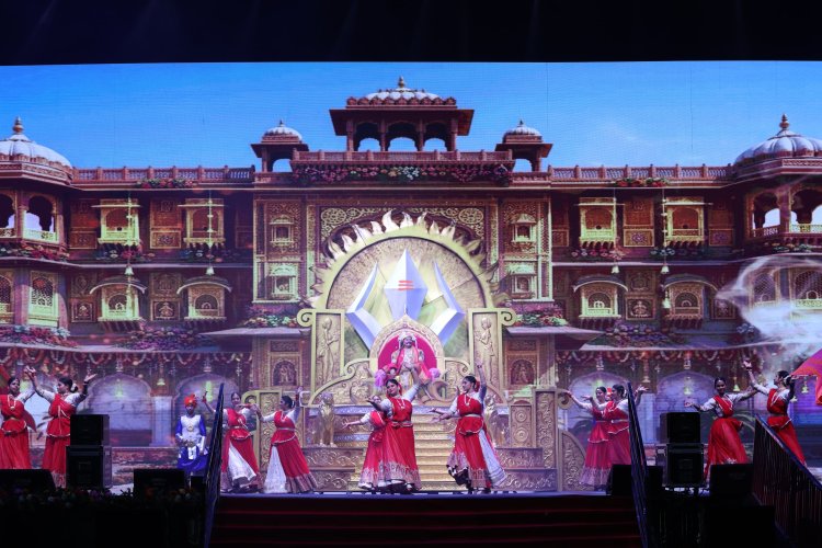 महानाट्य "सम्राट विक्रमादित्य" का जीवंत मंचन देख लोगों को हुआ भारत की समृद्ध सांस्कृतिक विरासत का एहसास