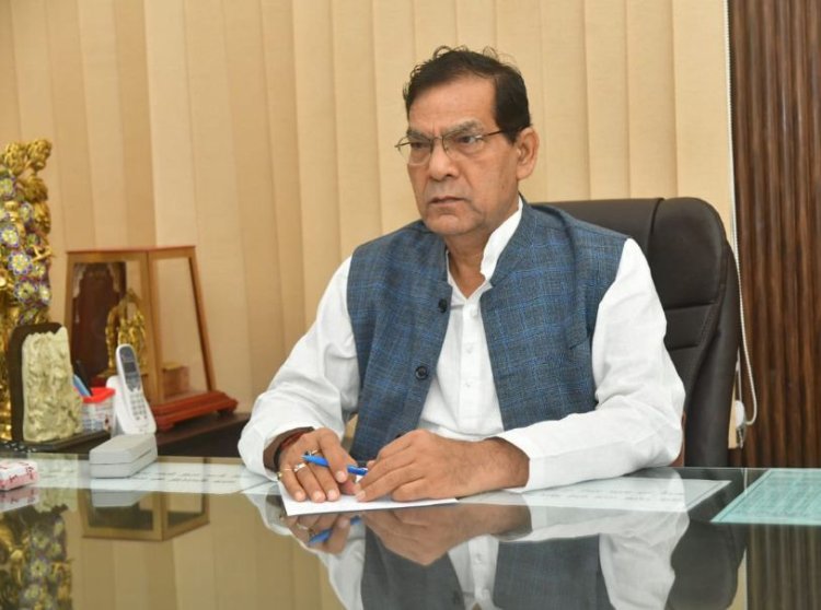 पारदर्शिता और समयबद्धता के साथ योजनाओं को धरातल पर उतारने के निर्देश