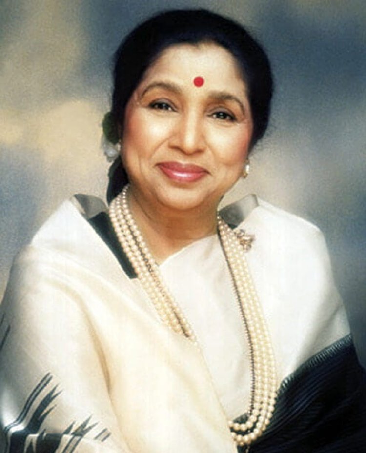 मुख्यमंत्री याेगी व रक्षा मंत्री ने आशा भोसले के निधन पर जताया दुख, अर्पित की श्रद्धांजलि